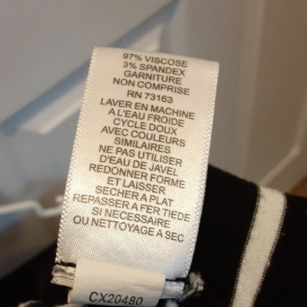 Cable And Guage Black and White Striped Women's Top - Picture 6 of 6